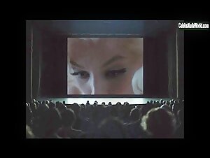 Ana de Armas nude, boobs scene in Blonde (2022) 17