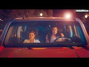 Stefanie Scott, Abby Quinn in Good Girls Get High (2018) 13