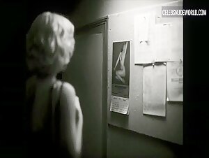 Ana de Armas Nude, sidebutt scene in Blonde (2022) 2