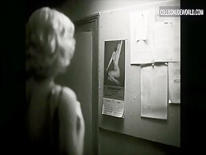 Ana de Armas Nude, sidebutt scene in Blonde (2022) 3