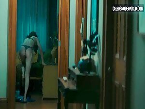 Jesse James Keitel Sexy, underwear scene in Queer as Folk (2022)