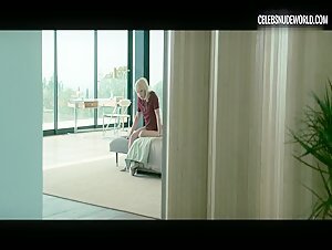 Gretchen Mol underwear, Sexy scene in American Gigolo (2022) 14
