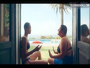 Mariona Teres, Godeliv Van den Brandt bikini, Sexy scene in The Girls at the Back (2022) 8