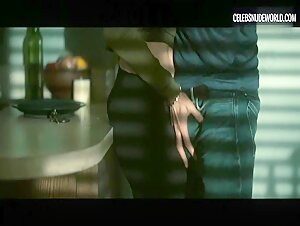 Gretchen Mol oral, Sexy scene in American Gigolo (2022) 8