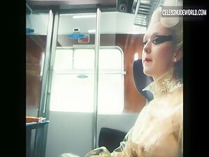 Maisie Williams Sexy, prosthetic scene in Pistol (2022) 8