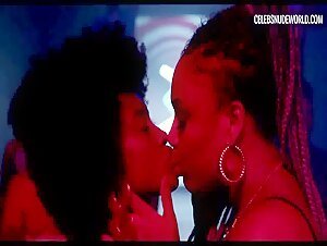 Ana Hilário, Camilla Damiao Sexy, lesbian scene in Mars One (2022) 8
