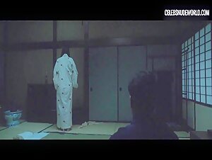 Min-hee Kim Nude, butt scene in The Handmaiden (2016) 3