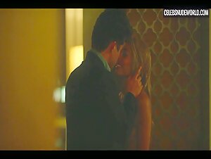 Jade Ewen Kissing, Sex scene in Luis Miguel: The Series (2018-2021) 10