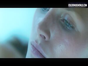 Andrea Winter Wet, Breasts scene in Blood Paradise (2018) 6