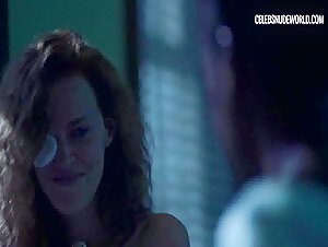 Madeline Brewer Slapped, Butt scene in The Handmaid's Tale (2017-2022) 15