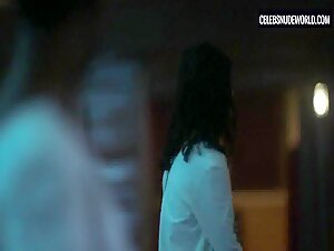 Madeline Brewer Slapped, Butt scene in The Handmaid's Tale (2017-2022) 6