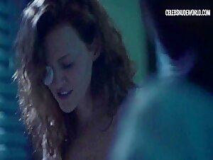 Madeline Brewer Slapped, Butt scene in The Handmaid's Tale (2017-2022) 8