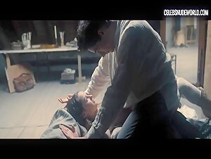 Maresi Riegner butt, breasts scene in Egon Schiele: Death and the Maiden (2016) 17