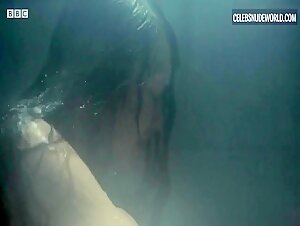 Synnove Karlsen, Rachel Hurd-Wood Underwear, Bra scene in Clique (2017-2018) 10