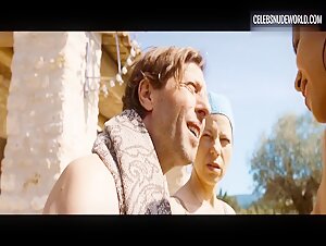 Dasniya Sommer, Elisabeth Ehrlich bikini, Nude scene in Monkey King (2016) 4