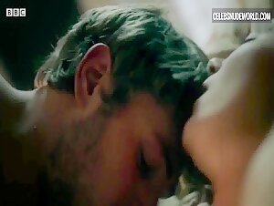 Synnove Karlsen Sex, Bedroom scene in Clique (2017-2018) 11