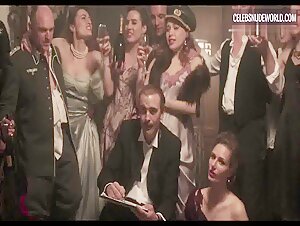 Lize Feryn breasts, Nude scene in A Real Vermeer (2016) 2