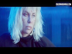 Charlize Theron Sexy, Blonde scene in Atomic Blonde (2017) 15