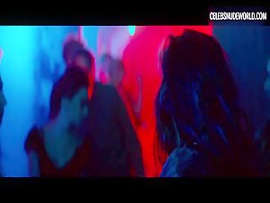 Charlize Theron, Sofia Boutella Kissing, Club scene in Atomic Blonde (2017) 15