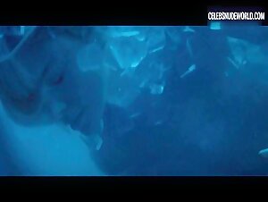 Charlize Theron Nude, Blonde scene in Atomic Blonde (2017) 10