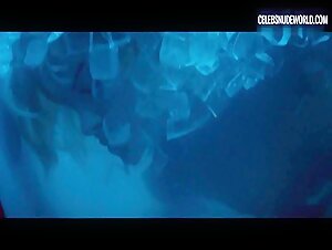 Charlize Theron Nude, Blonde scene in Atomic Blonde (2017) 11