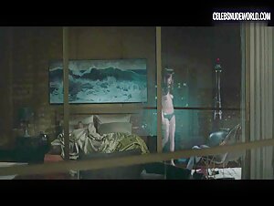 Dakota Johnson Nude, Balcony scene in Fifty Shades Darker (2017) 4