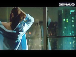 Dakota Johnson Nude, Balcony scene in Fifty Shades Darker (2017) 9