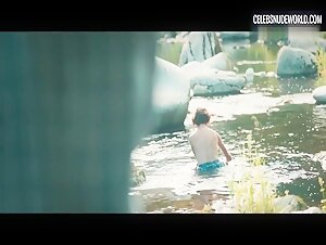 Julia Koschitz breasts, Nude scene in Jonathan (2016) 1