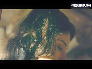 María Valverde Nude, breasts scene in Ali & Nino (2016) 7