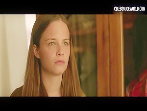 Mavie Hörbiger Changing, German scene in Axolotl Overkill (2017) 12