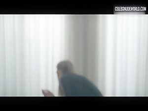Jasna Fritzi Bauer, Arly Jover Dancing, Smoking scene in Axolotl Overkill (2017) 13