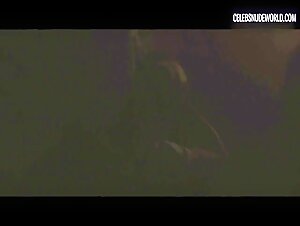 Jasna Fritzi Bauer, Mavie Hörbiger Nightclub, Dancing scene in Axolotl Overkill (2017) 7
