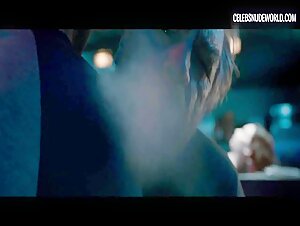 Olwen Catherine Kelly breasts, Nude scene in The Autopsy of Jane Doe (2016) 17