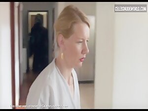 Sandra Huller, Ingrid Bisu breasts, bush scene in Toni Erdmann (2016) 20