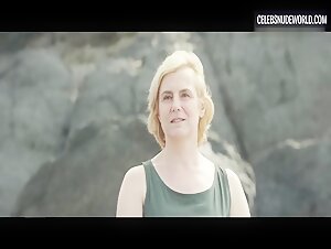 Ingrid García Jonsson Waves, Ocean scene in Acantilado (2016) 15