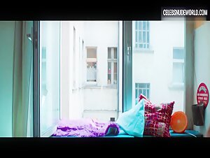Claudia Eisinger Smoking, Brunette scene in Too Hard to Handle (2016) 17