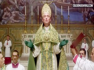 Rayna Tharani breasts, Nude scene in The Young Pope (2016) 10