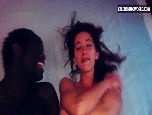 Sophie Marechal breasts, Nude scene in The Break (2016-2018) 4