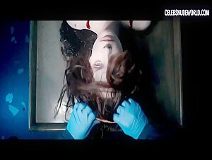 Olwen Catherine Kelly breasts, Nude scene in The Autopsy of Jane Doe (2016) 17