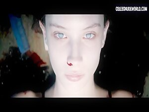 Olwen Catherine Kelly breasts, Nude scene in The Autopsy of Jane Doe (2016)