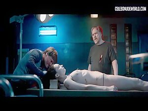 Olwen Catherine Kelly breasts, Nude scene in The Autopsy of Jane Doe (2016) 5