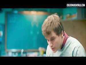 Olwen Catherine Kelly Nude, breasts scene in The Autopsy of Jane Doe (2016) 6