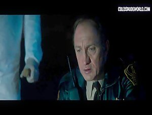 Olwen Catherine Kelly breasts, Nude scene in The Autopsy of Jane Doe (2016) 8