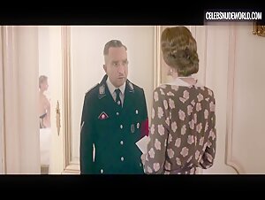 Stephanie Van Vyve bush, Nude scene in The Exception (2016) 10