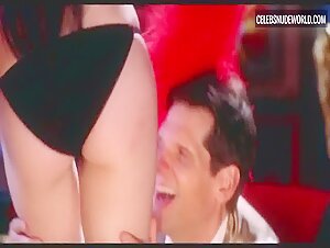 Samantha Robinson underwear, breasts scene in The Love Witch (2016) 20