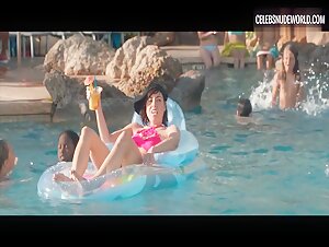 Anna Kendrick, Aubrey Plaza Sexy, bikini scene in Mike and Dave Need Wedding Dates (2016) 13